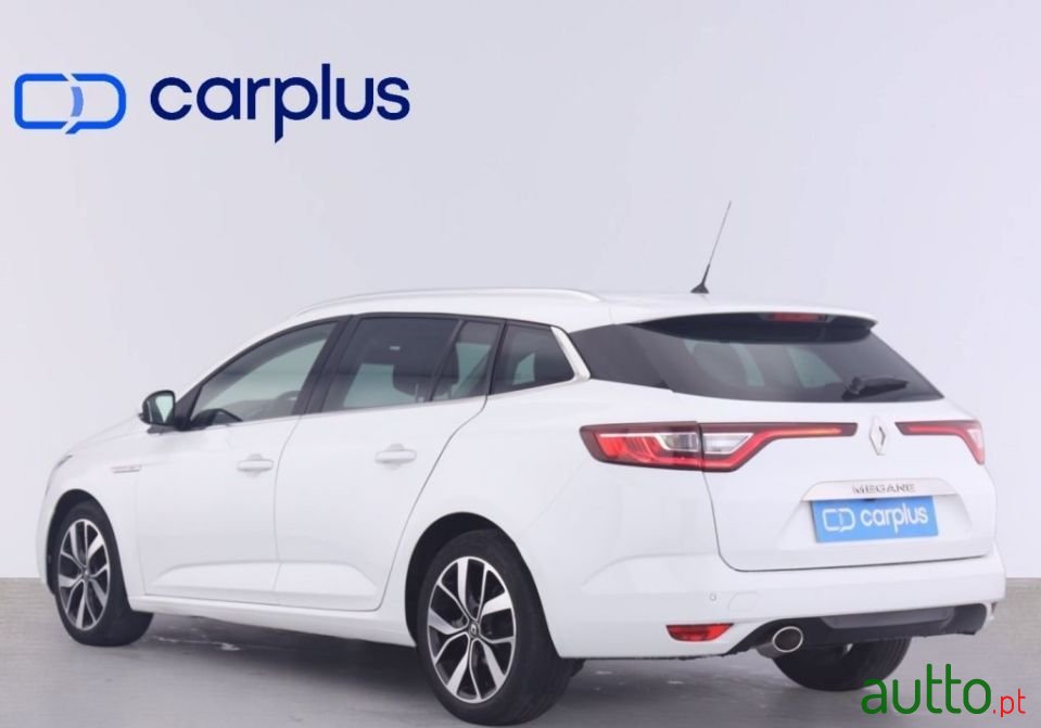 2020' Renault Megane Sport Tourer photo #5