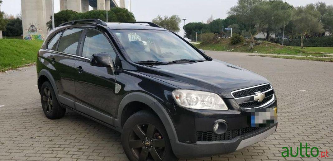 2008' Chevrolet Captiva photo #1