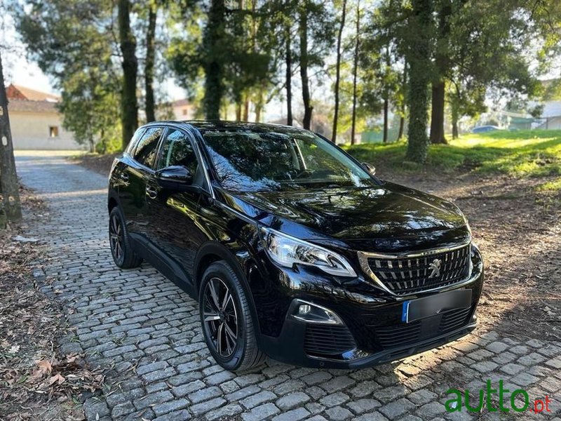 2019' Peugeot 3008 photo #3