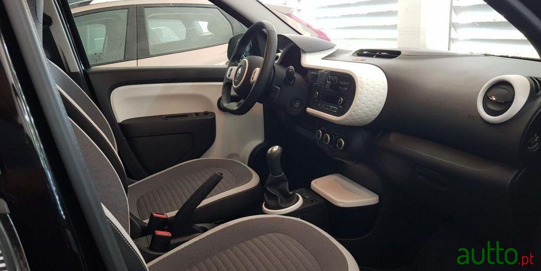 2017' Renault Twingo Sce 1.0 photo #3
