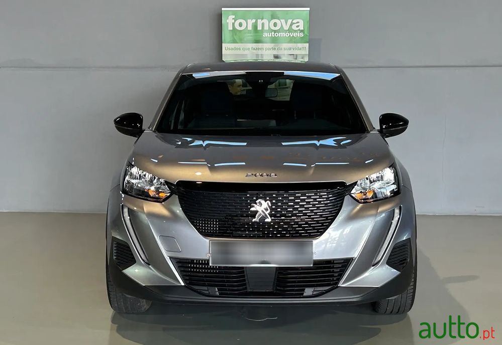 2022' Peugeot 2008 1.2 Puretech Active photo #2