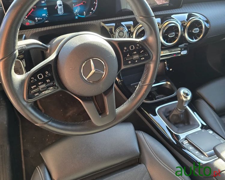 2020' Mercedes-Benz Classe A photo #4