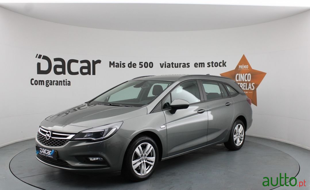 2017' Opel Astra Sports Tourer photo #3