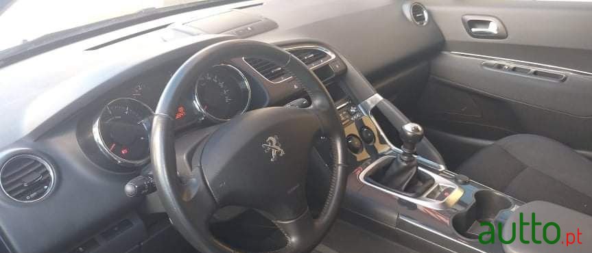 2015' Peugeot 3008 photo #4