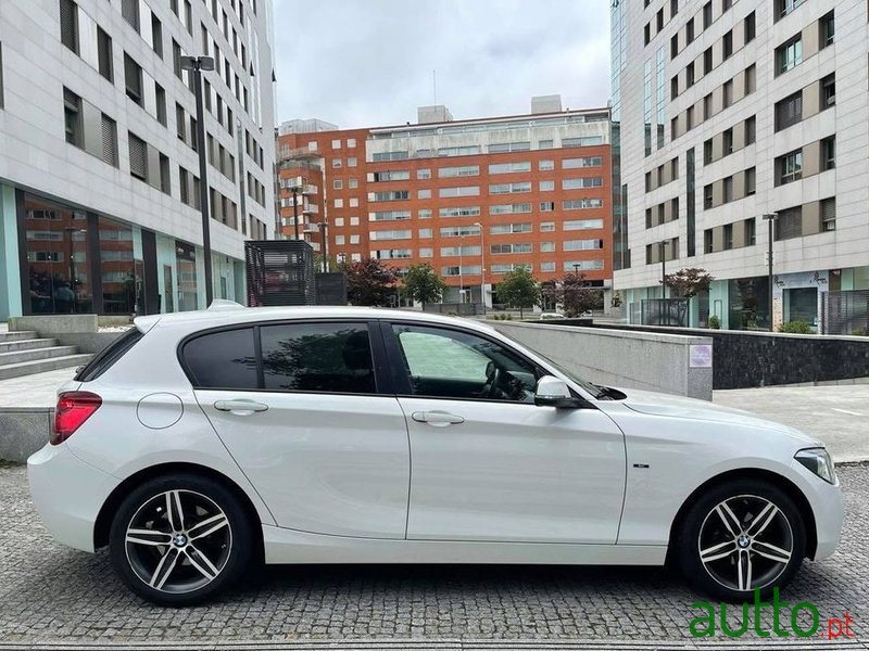 2014' BMW Série 1 I Line Sport photo #4