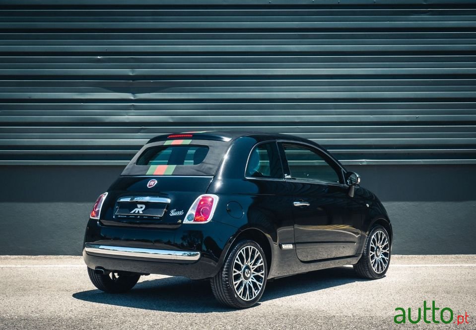 2011' Fiat 500C photo #4