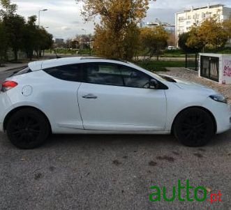 2012' Renault Megane photo #4