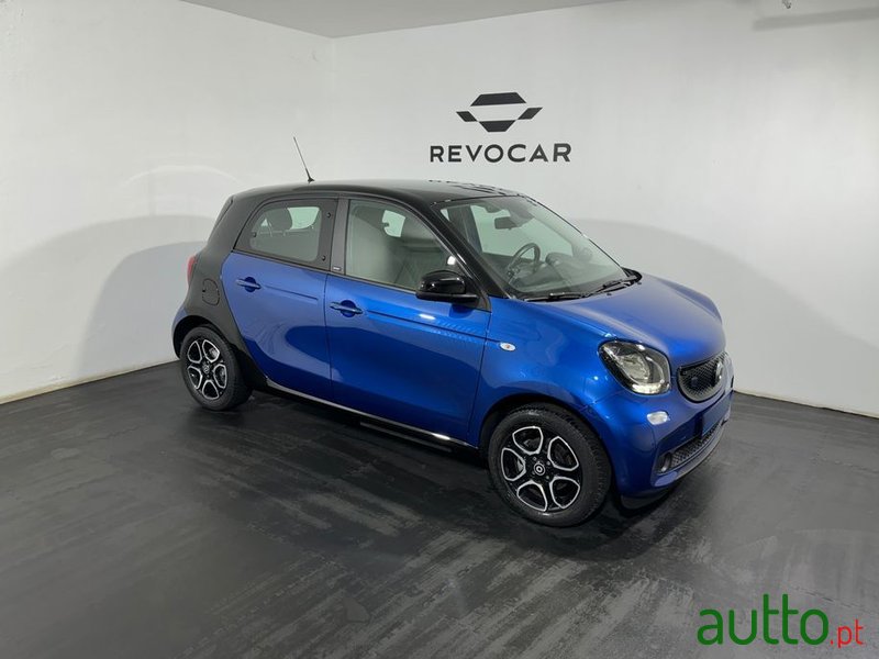 2018' Smart Forfour Electric Drive Passion photo #1