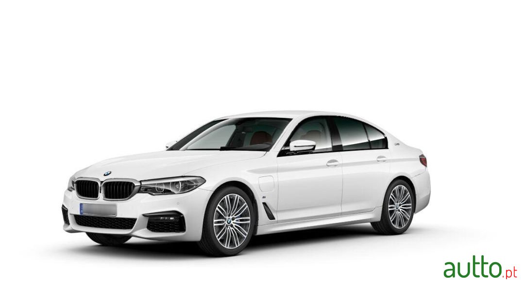 2019' BMW 530 photo #1