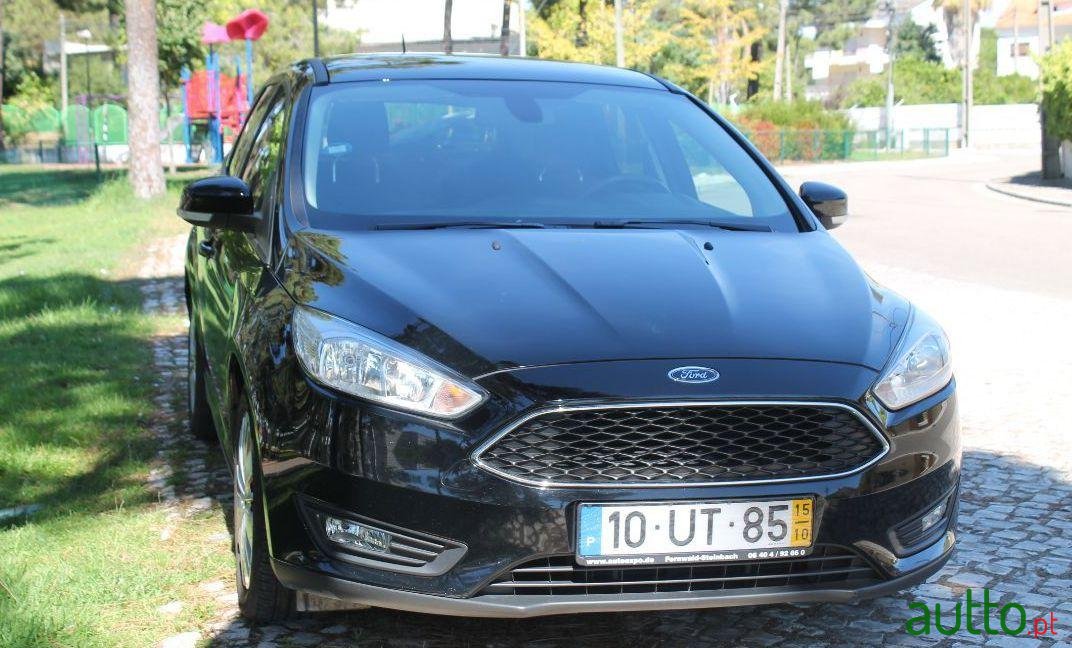 2015' Ford Focus Sw photo #1