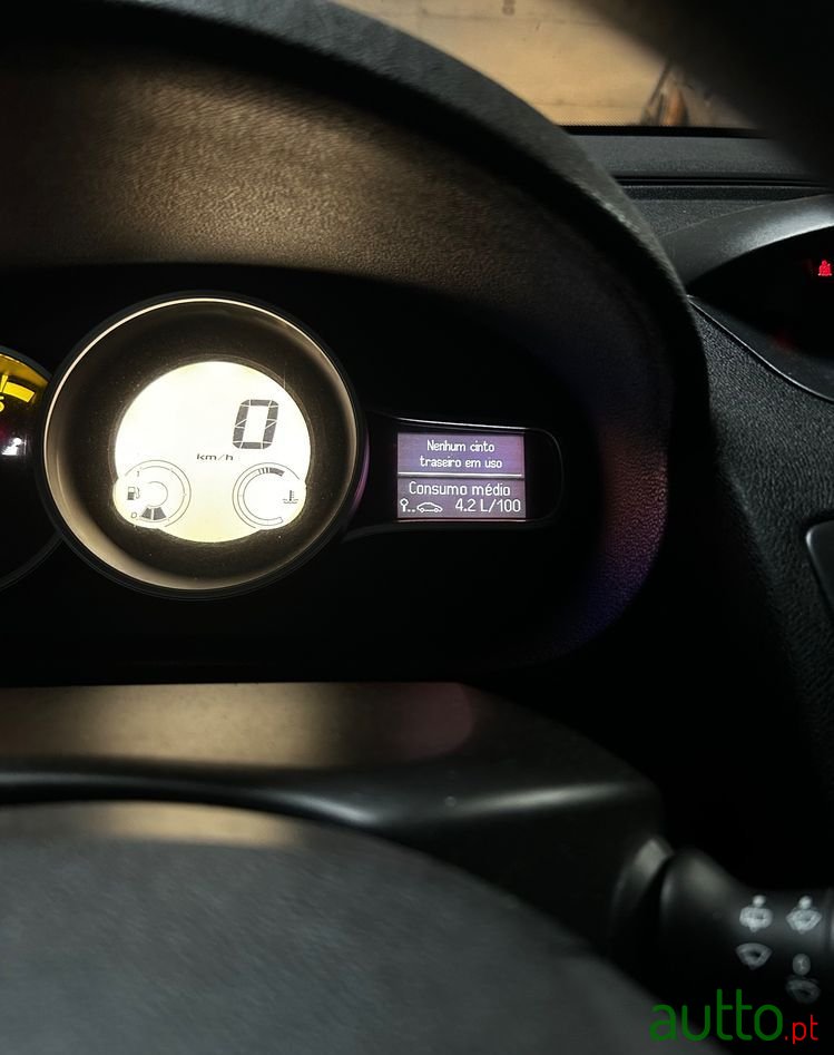 2009' Renault Mégane Sport Tourer photo #5