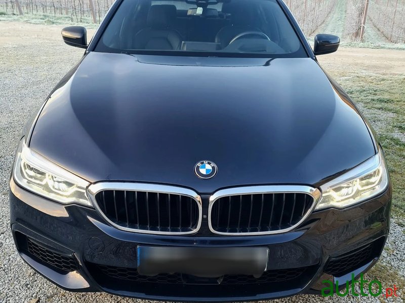 2017' BMW 530 photo #1