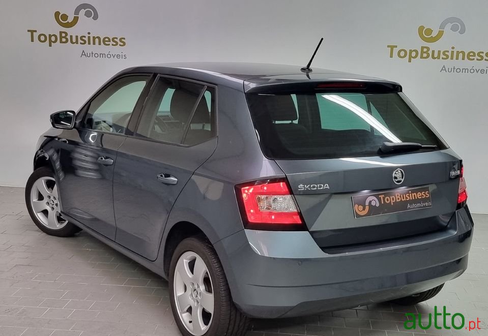2017' Skoda Fabia photo #2