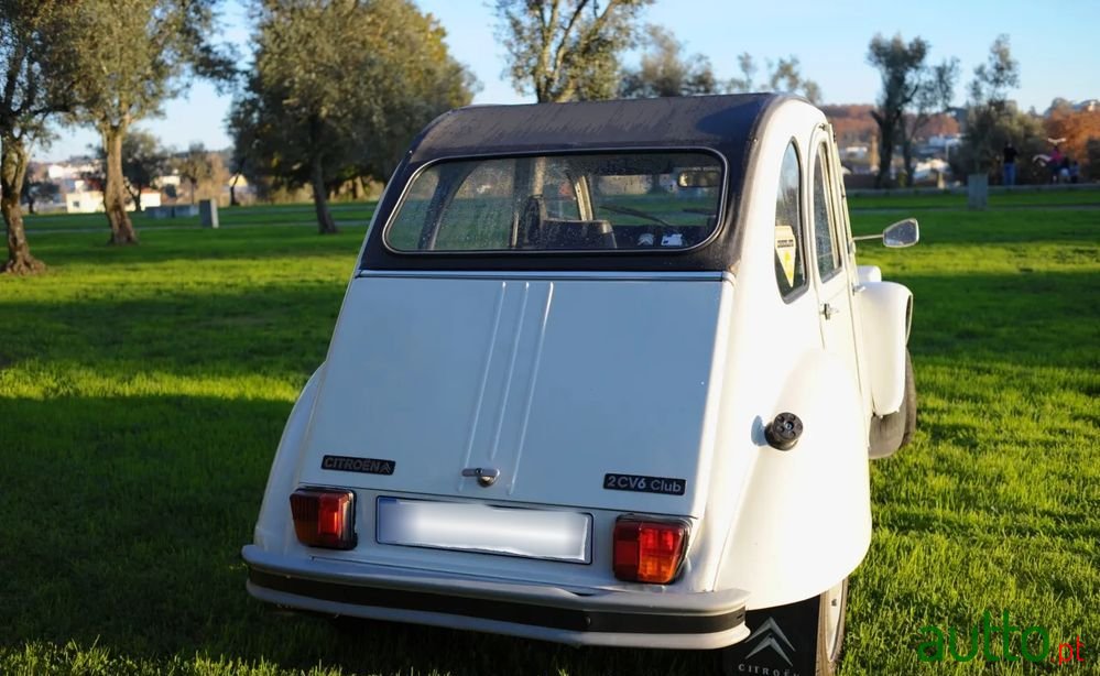 1984' Citroen 2Cv photo #2