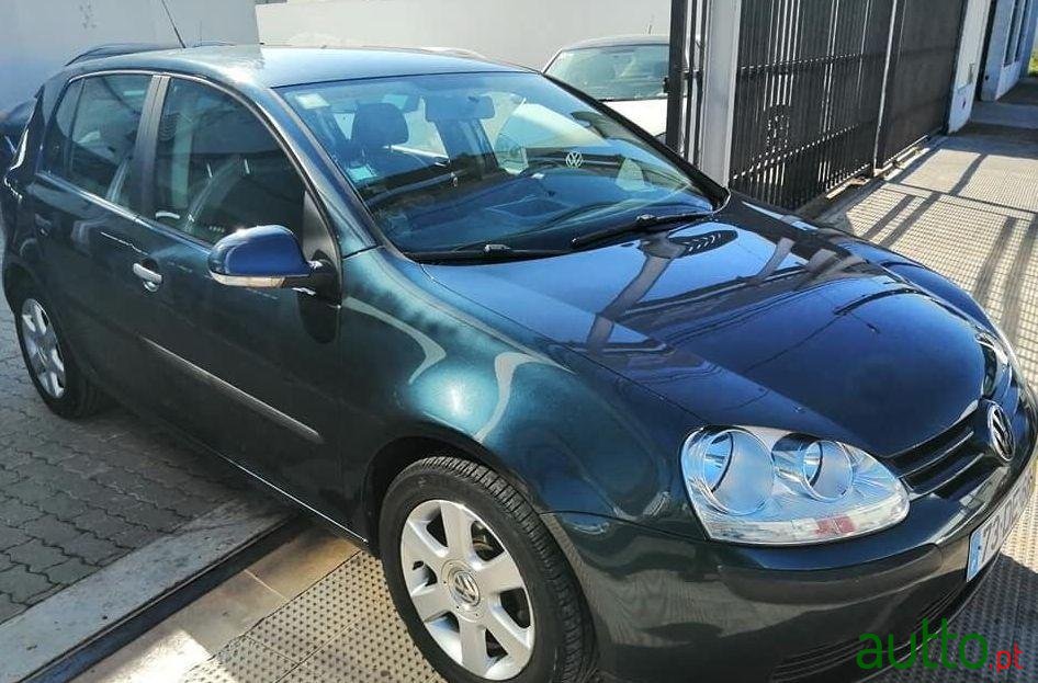 2007' Volkswagen Golf 1.4I Trendline photo #2