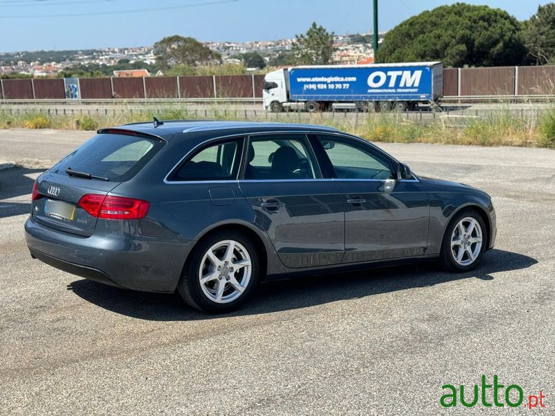 2008' Audi A4 Avant photo #5