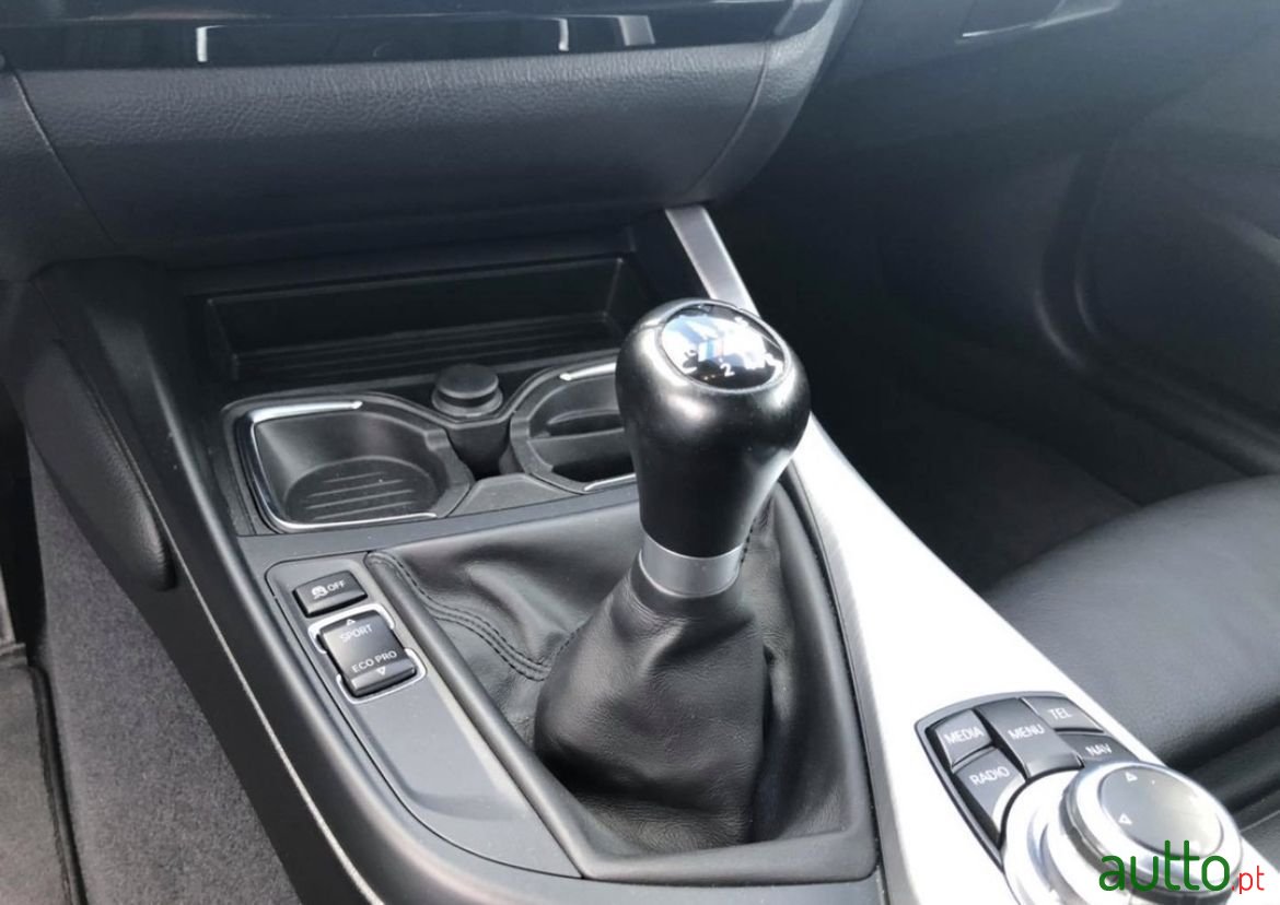 2015' BMW 116 photo #6