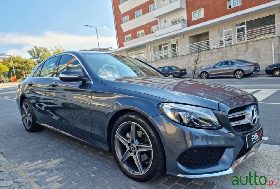 2015' Mercedes-Benz C-200 photo #5