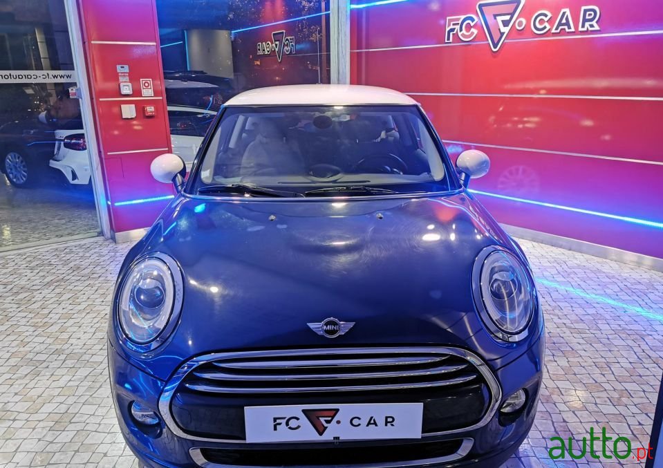2015' MINI Cooper photo #4