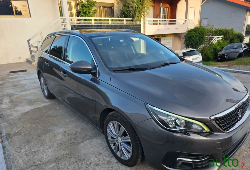 2021' Peugeot 308 Sw photo #3