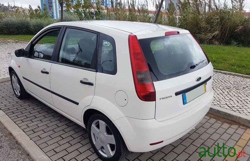 2006' Ford Fiesta 1.4 Tdci photo #2