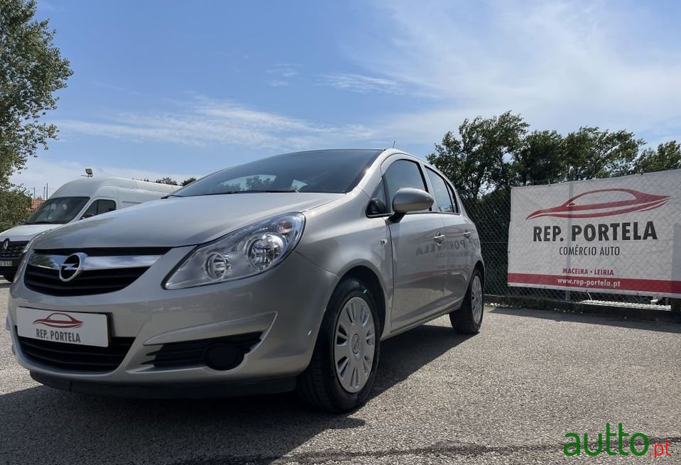 2008' Opel Corsa photo #5