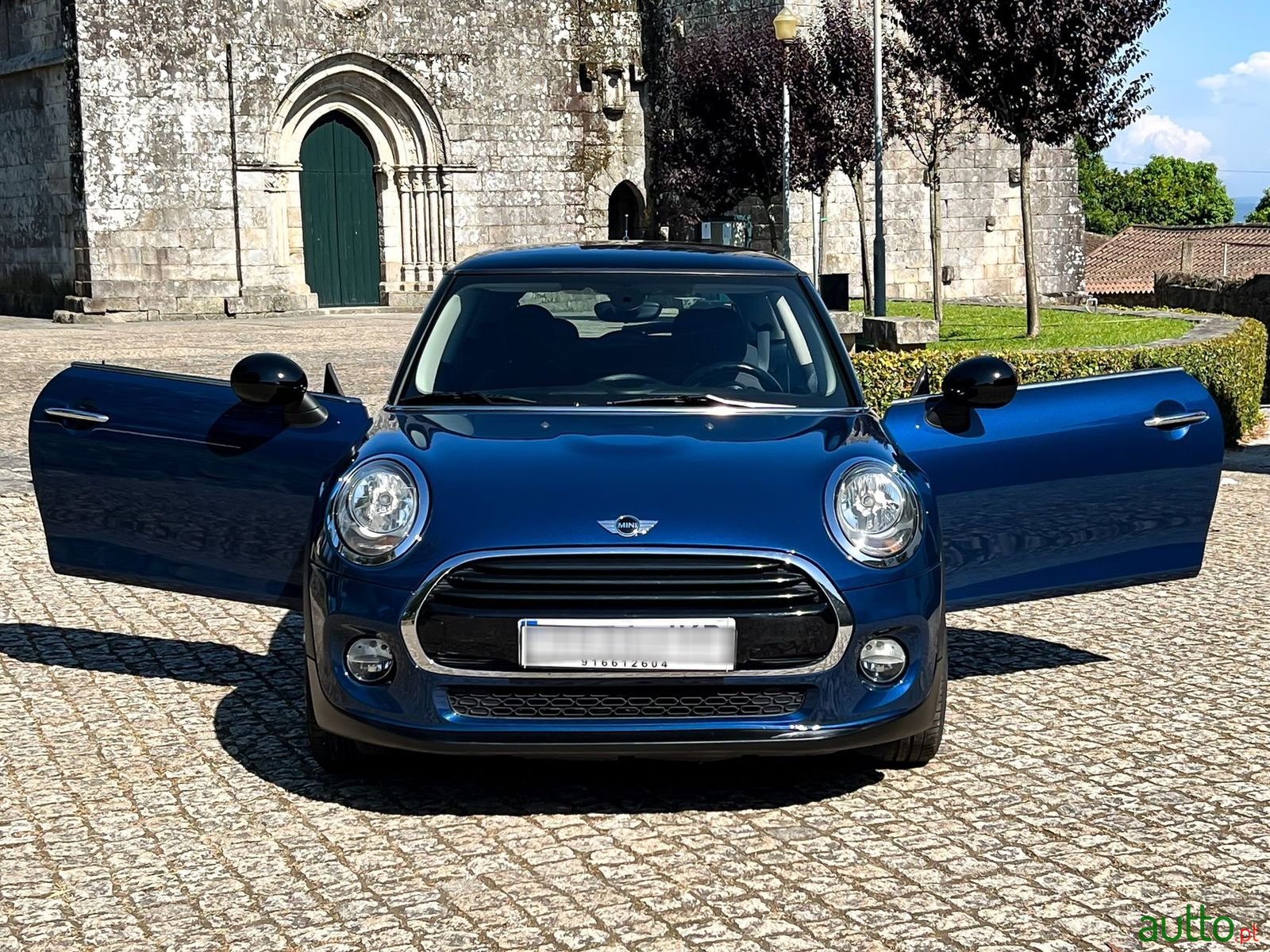 2015' MINI Cooper photo #4