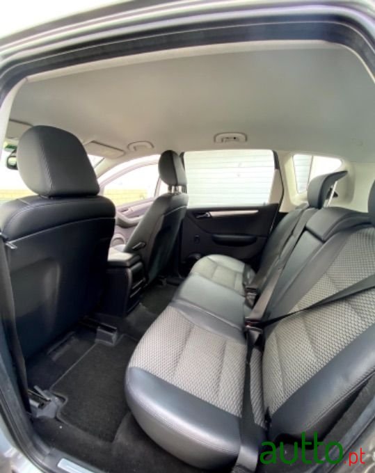 2009' Mercedes-Benz A-180 photo #6