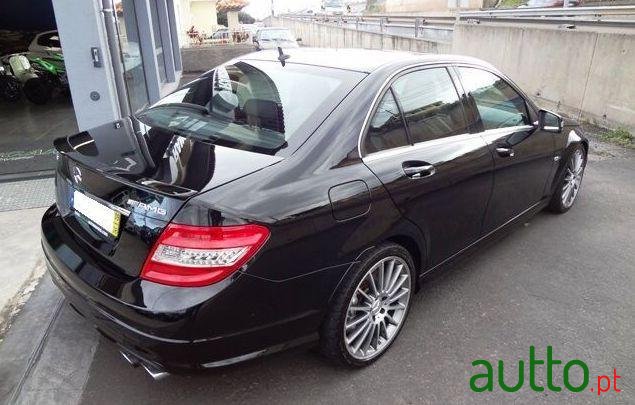 2009' Mercedes-Benz C-63 photo #2