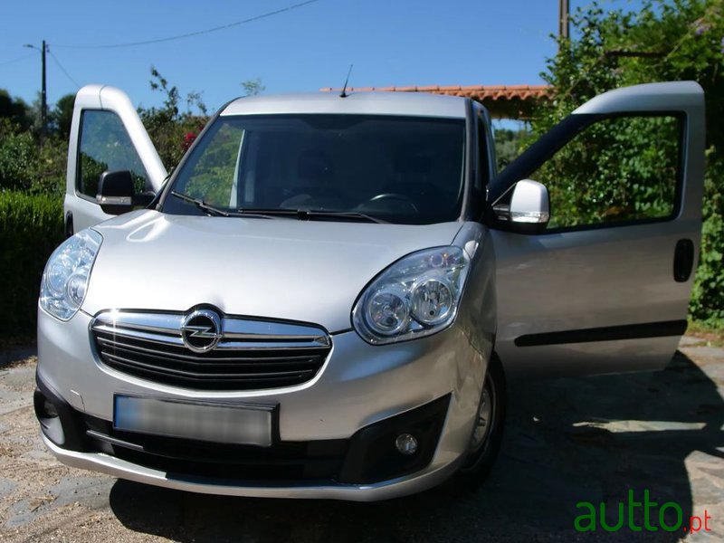 2018' Opel Combo photo #4