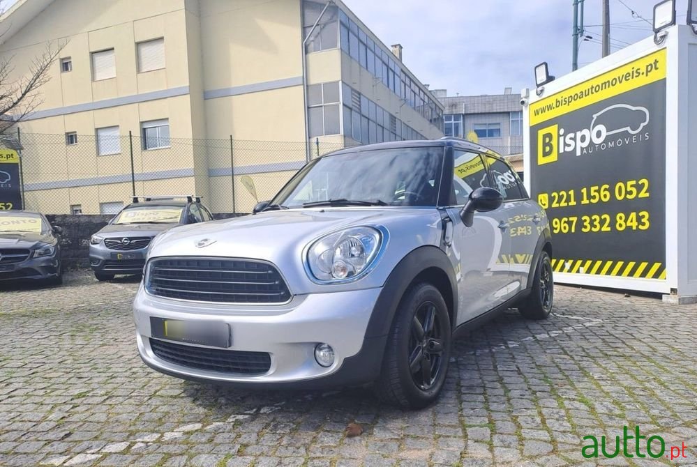 2014' MINI Countryman One D photo #4