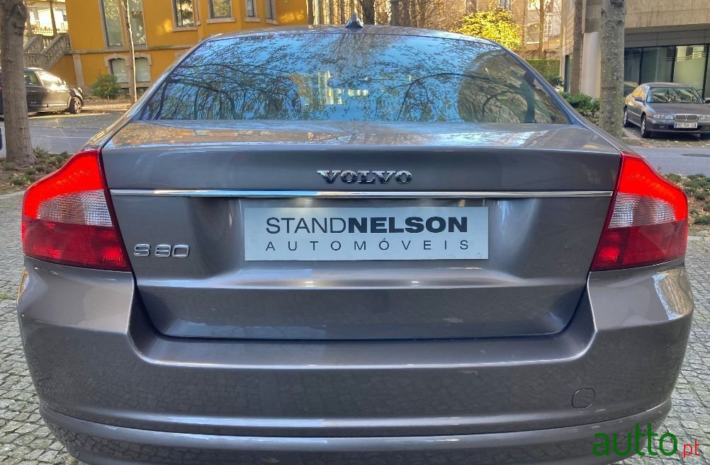 2008' Volvo S80 photo #5