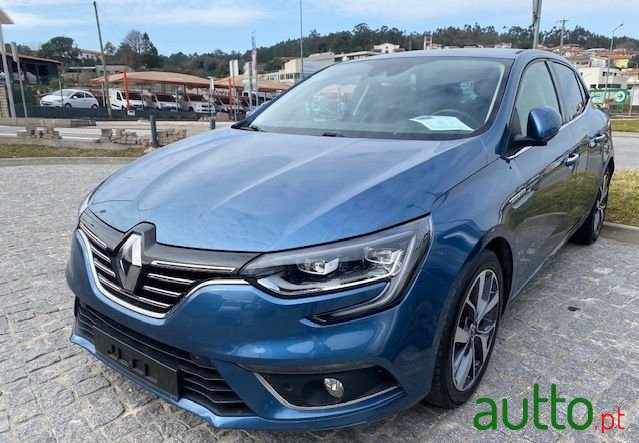 2016' Renault Megane photo #1