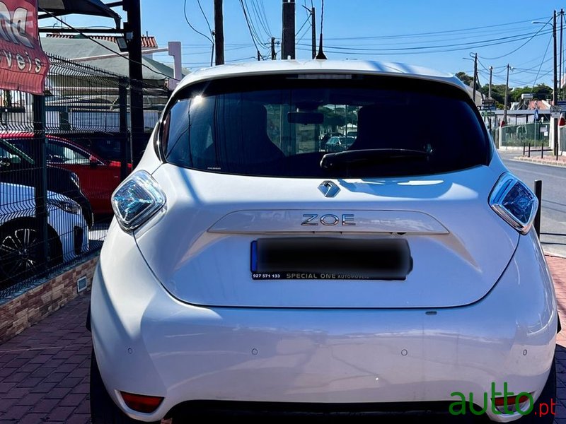 2018' Renault Zoe photo #5