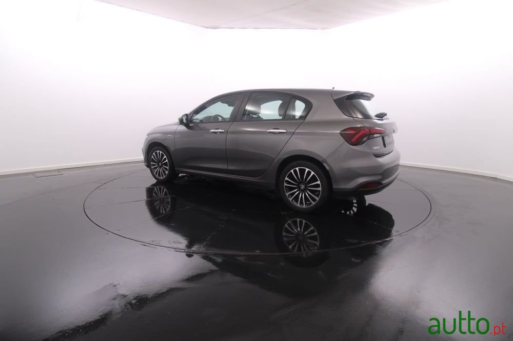 2022' Fiat Tipo 1.0 Gse T3 City Life photo #4