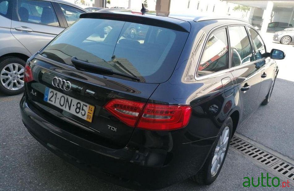 2014' Audi A4 Avant photo #4