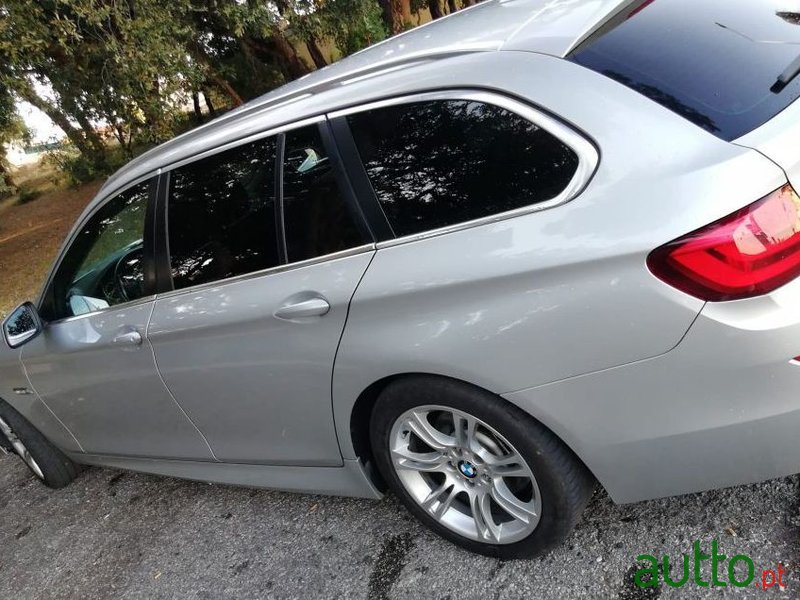 2012' BMW 520 D-Auto photo #1