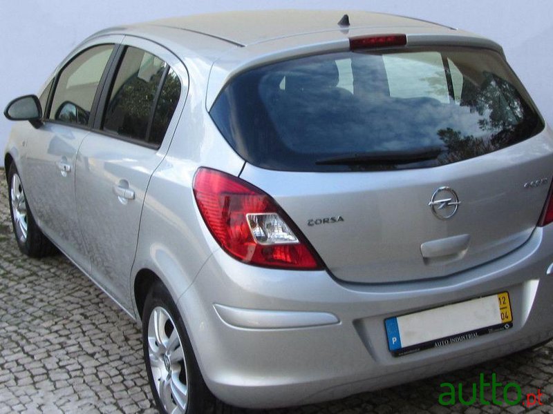 2012' Opel Corsa 1.3 Cdti Enjoy photo #2