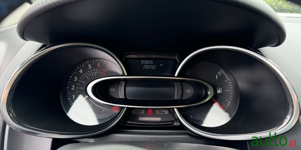 2018' Renault Clio 0.9 Tce Gt Line photo #6