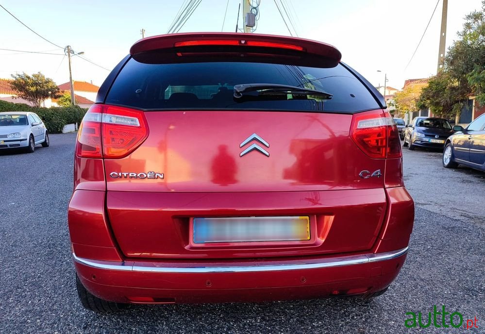2009' Citroen C4 Picasso photo #1