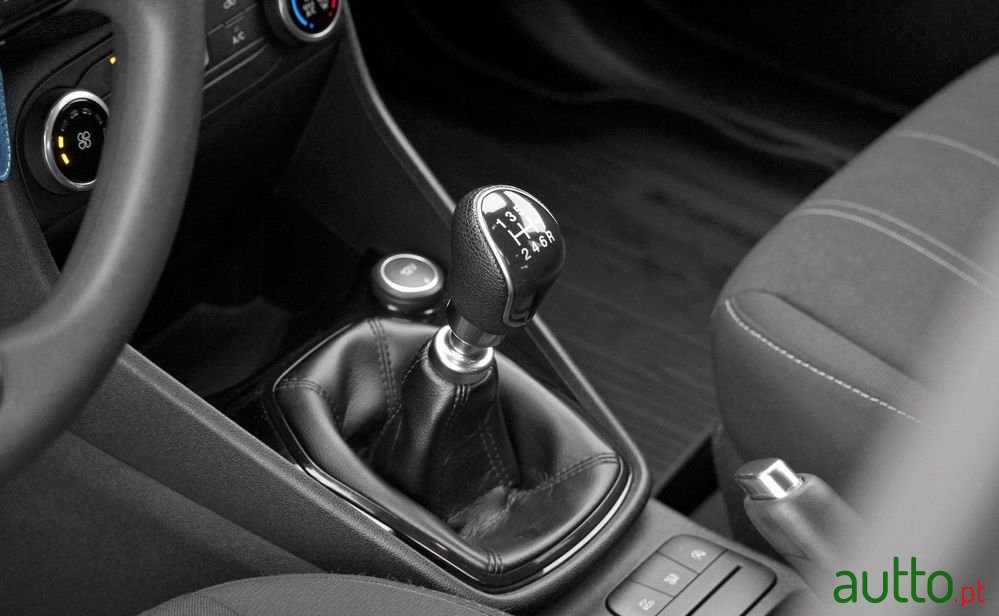 2018' Ford Fiesta 1.5 Tdci Business photo #5