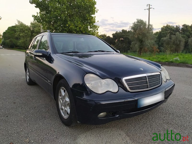 2003' Mercedes-Benz Classe C Cdi Classic photo #5