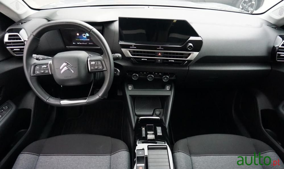 2023' Citroen E-C4 photo #5