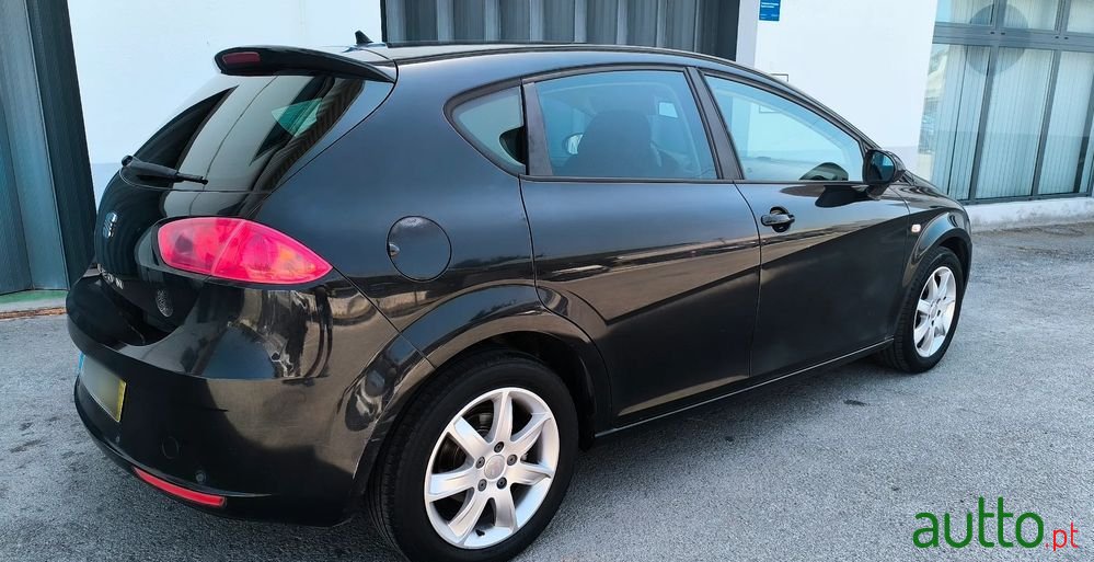 2010' SEAT Leon 1.6 Tdi Good Stuff photo #1