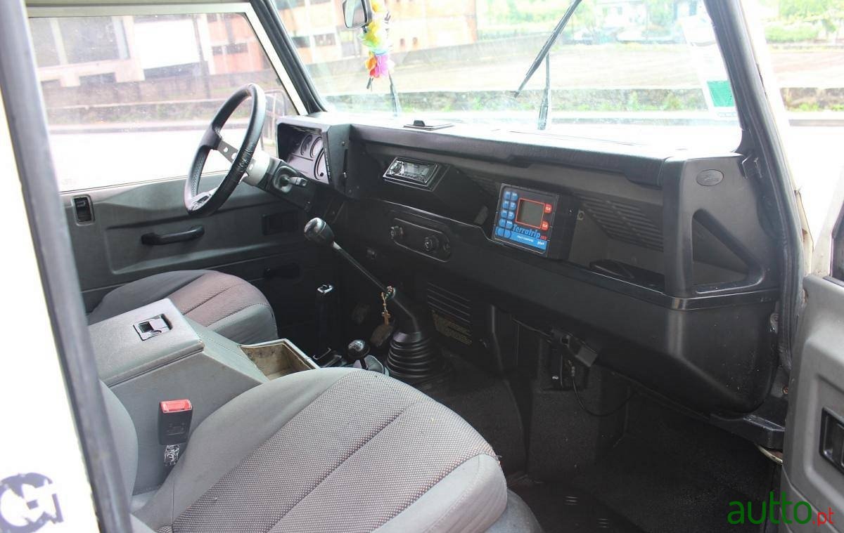 1999' Land Rover Defender 90 90 2.5 TD5 photo #4