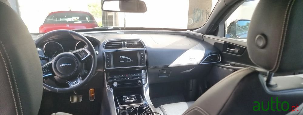 2016' Jaguar XE 3.0 V6 S/C S photo #6