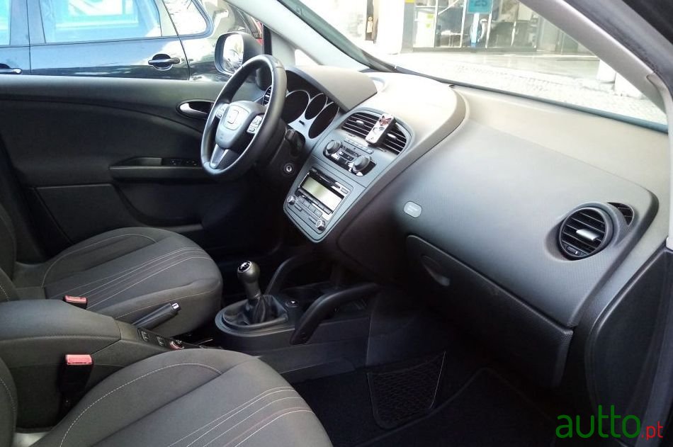 2012' SEAT Altea photo #3