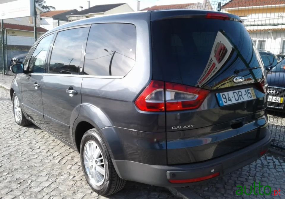 2007' Ford Galaxy photo #2