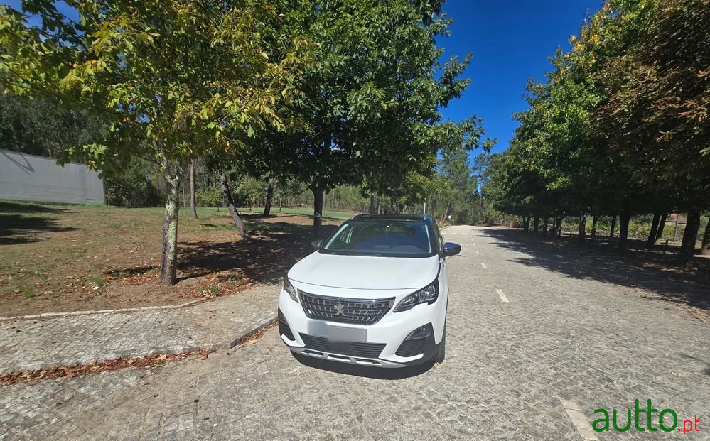 2017' Peugeot 3008 photo #1