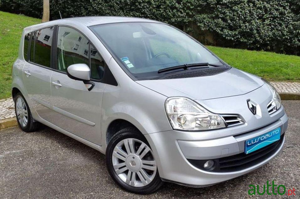 2010' Renault Grand Modus photo #3